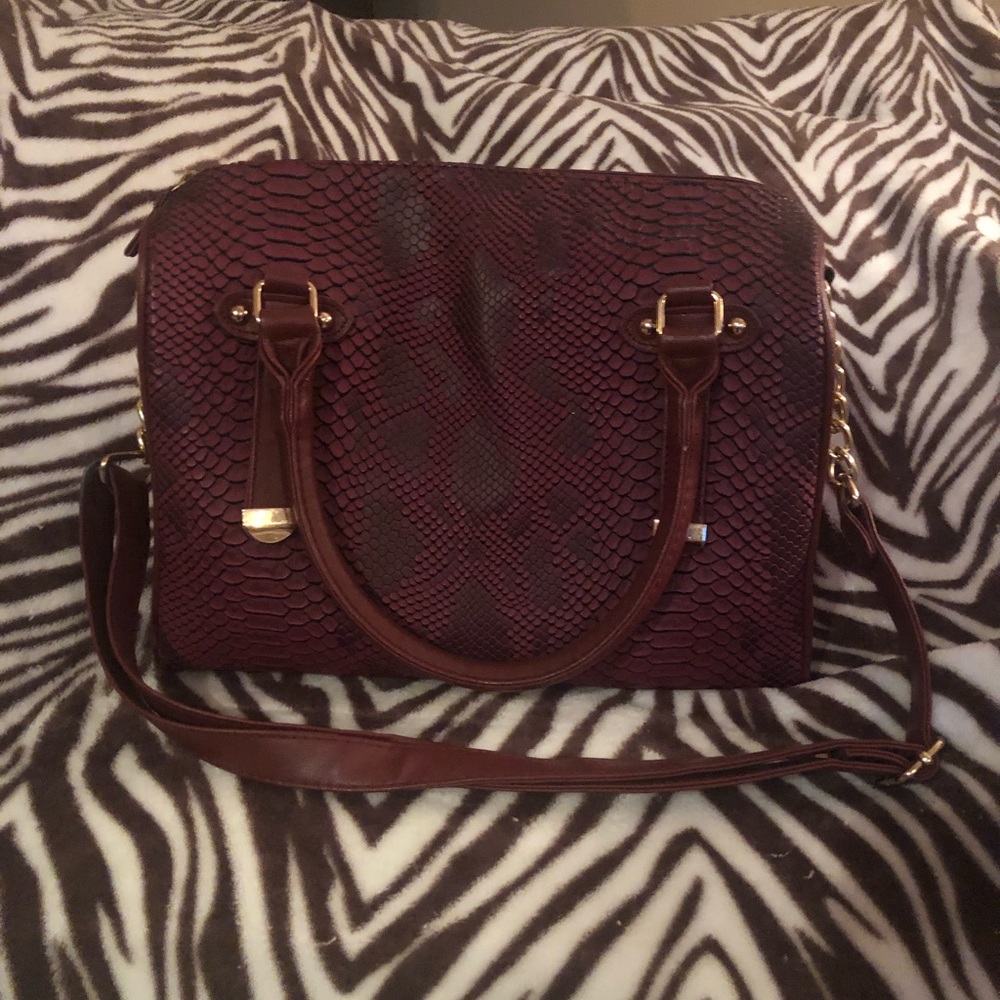 Burgundy Leather Shoulder/Arm Bag